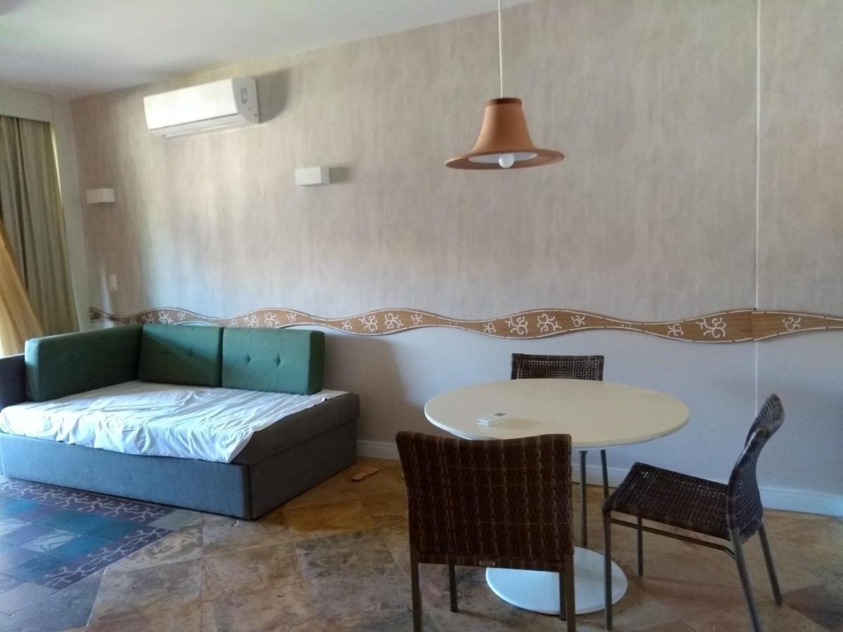 Apartamento Resort Ao Lado Do Parque Aquatico Porto Das Dunas - Pe Na Areia- Terreo Акуираз Екстериор снимка