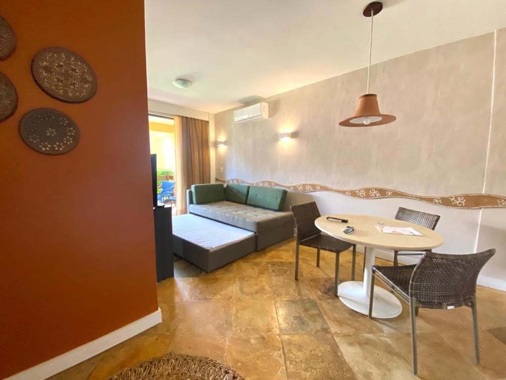 Apartamento Resort Ao Lado Do Parque Aquatico Porto Das Dunas - Pe Na Areia- Terreo Акуираз Екстериор снимка